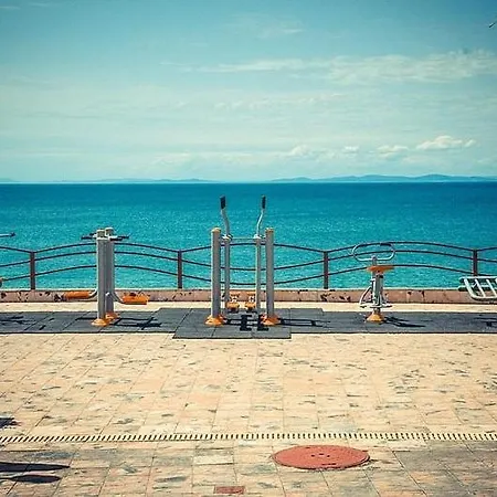 Sea View Noks Apartamento *