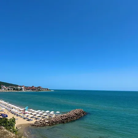 Sea View Noks Lejlighed